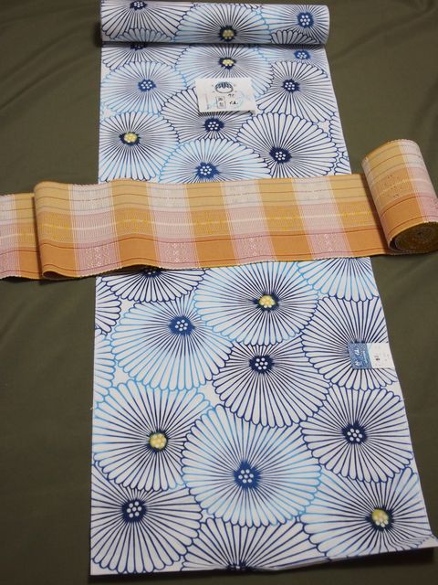 楽天市場】竺仙鑑製浴衣地 綿コーマ 白地 万寿菊の柄【ちくせん