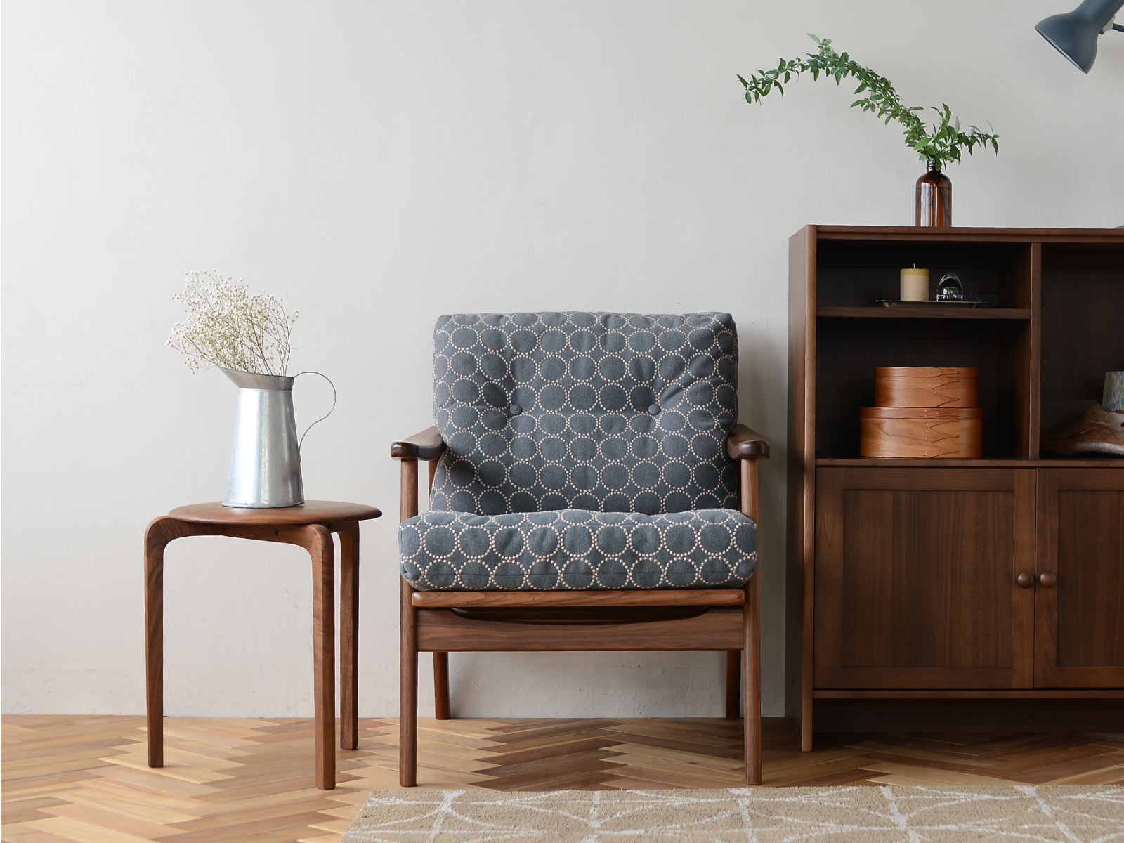 楽天市場】【無料生地サンプル有】 全20色 マルニ60 フレームチェア 1