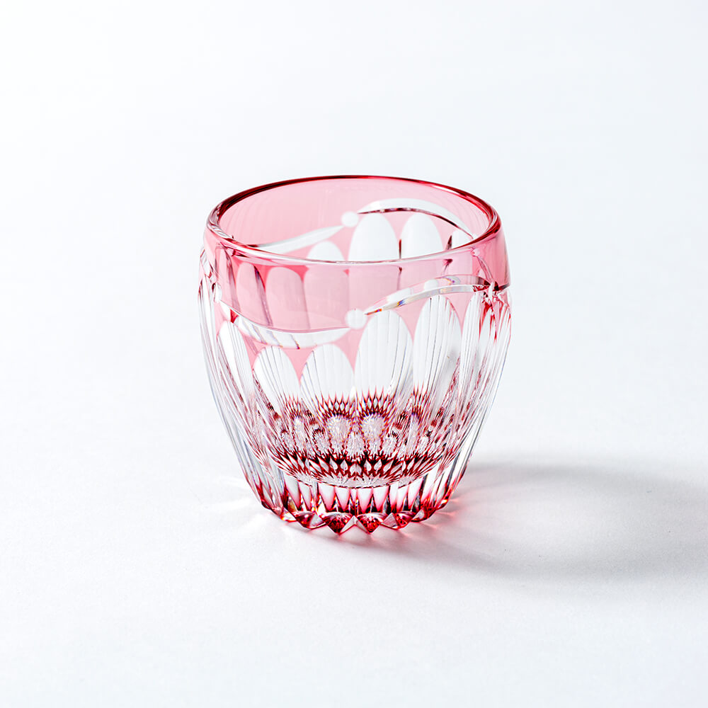 楽天市場】江戸切子 ペアセットぐい呑み蕾 金赤・青 桐箱入り ギフト