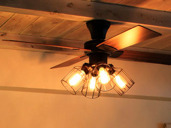 楽天市場】リモコン付き シーリングファンライト 4灯 クワドロ