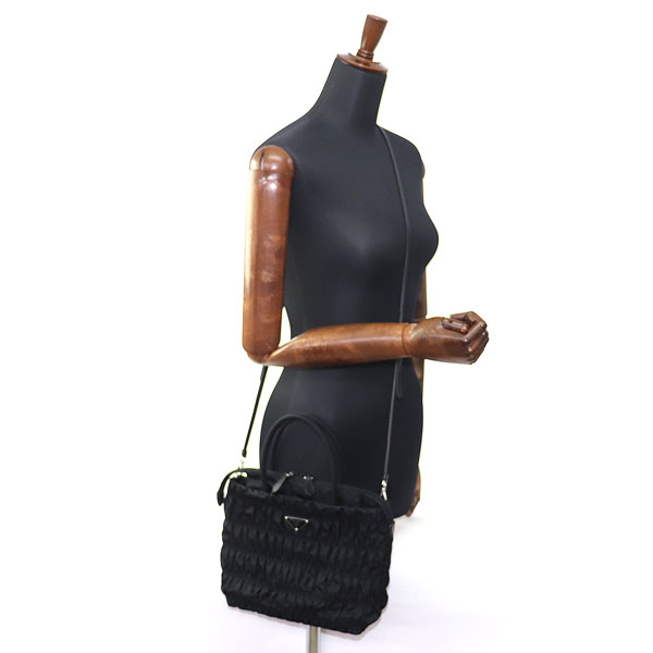 楽天市場】【美品】プラダ 【PRADA】 トライアングルロゴ キルティング