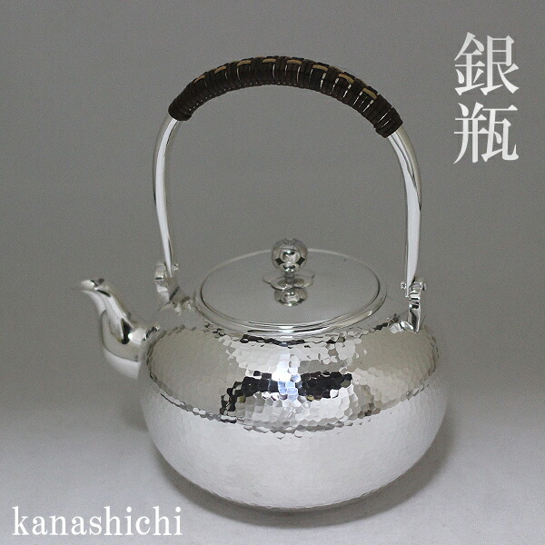 楽天市場】銀瓶 丸型槌目打 5寸 日本製 工芸品 鉄瓶 銀 純銀製 銀製 お