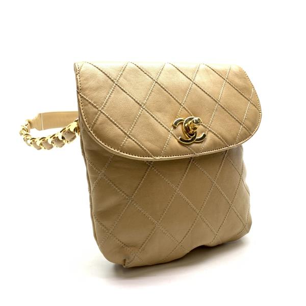 シャネル(CHANEL) 中古 ヴィンテージ ボディバッグ・ウエストポーチ
