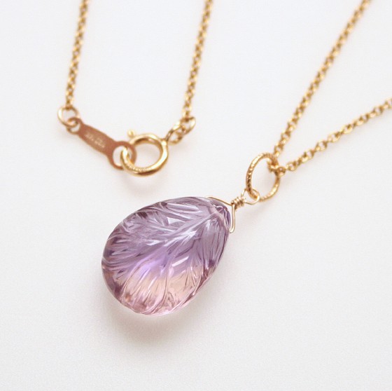 専用です】14kgf✴︎カービングチャーム計3点 14kgfアメトリンのリーフ