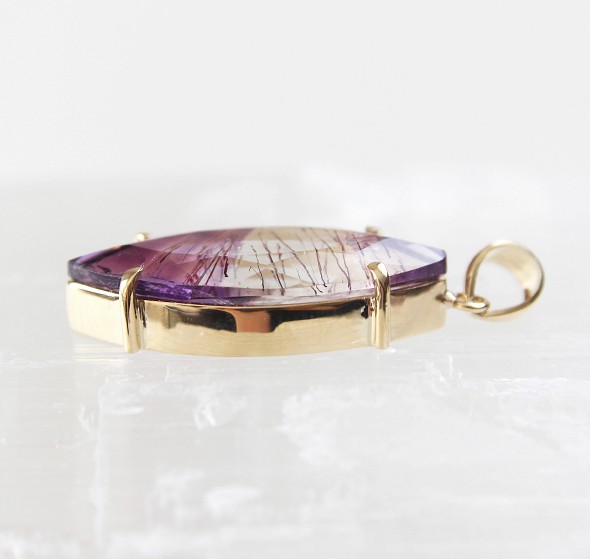 楽天市場】ゲーサイトインアメジスト ペンダントトップ K18（マーキス