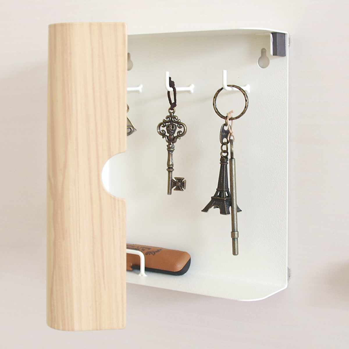 GROVEMADE (Wood Catch-All) 壁掛け収納（鍵フック付き） GROVEMADE