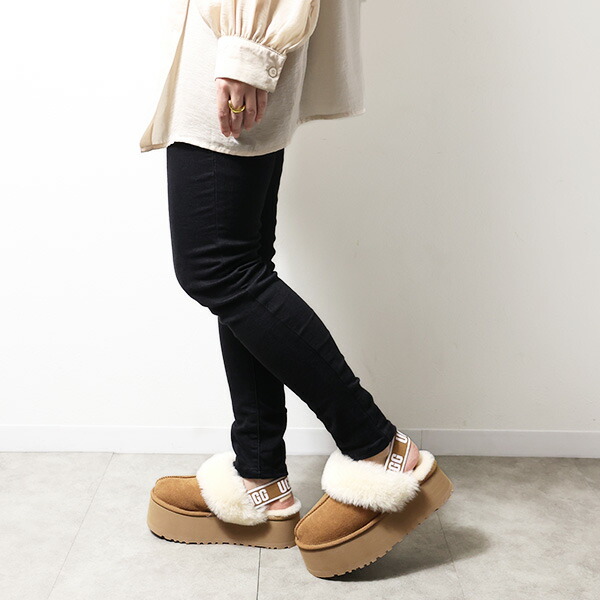 楽天市場】UGG アグ W FUNKETTE ファンケット スリッポン ムートン