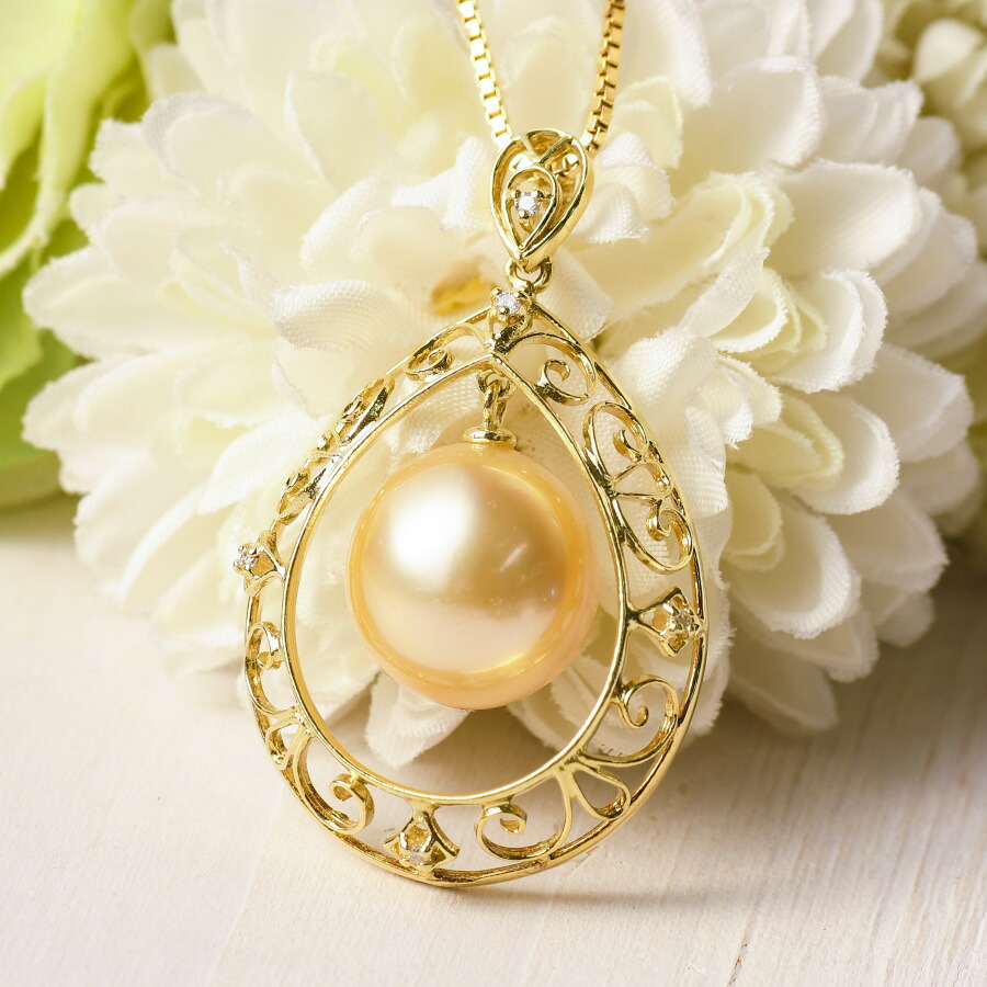 楽天市場】K18YG 白蝶真珠 ダイヤモンド ペンダント 繊細な透かし模様