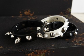 楽天市場】スタッズブレスキット・レザーブレス15・サドルレザー