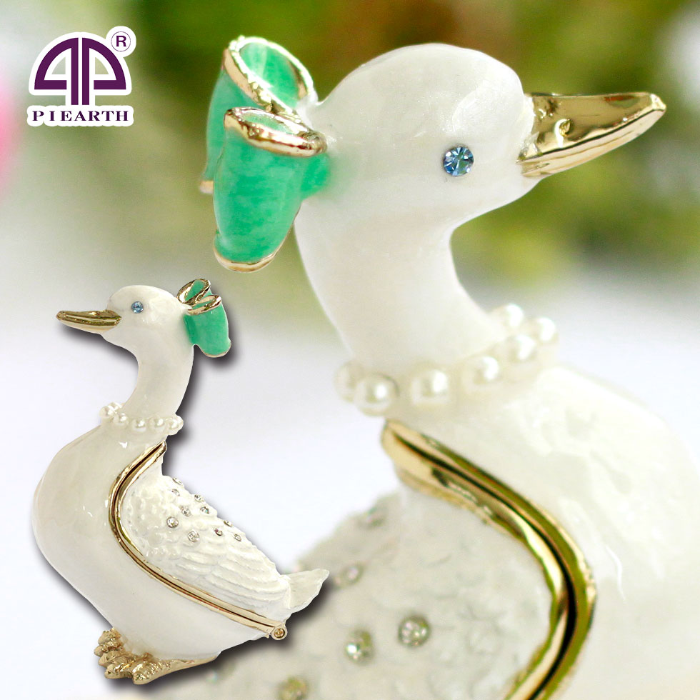 楽天市場】【正規品】 アヒル婦人 ジュエリーボックスアヒルを