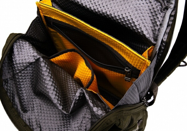 楽天市場】【中古】 トゥミTUMI ジップポケットデザインバックパック