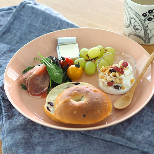 楽天市場】イッタラ ティーマ プレート 26cm パウダー / iittala TEEMA