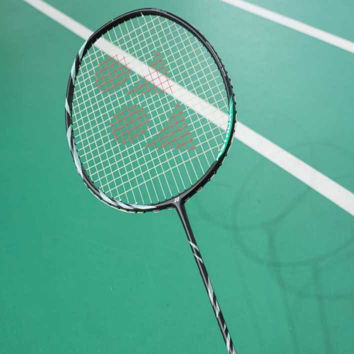 楽天市場】新入部員向けモデル アストロクス11 ASTROX 11 YONEX