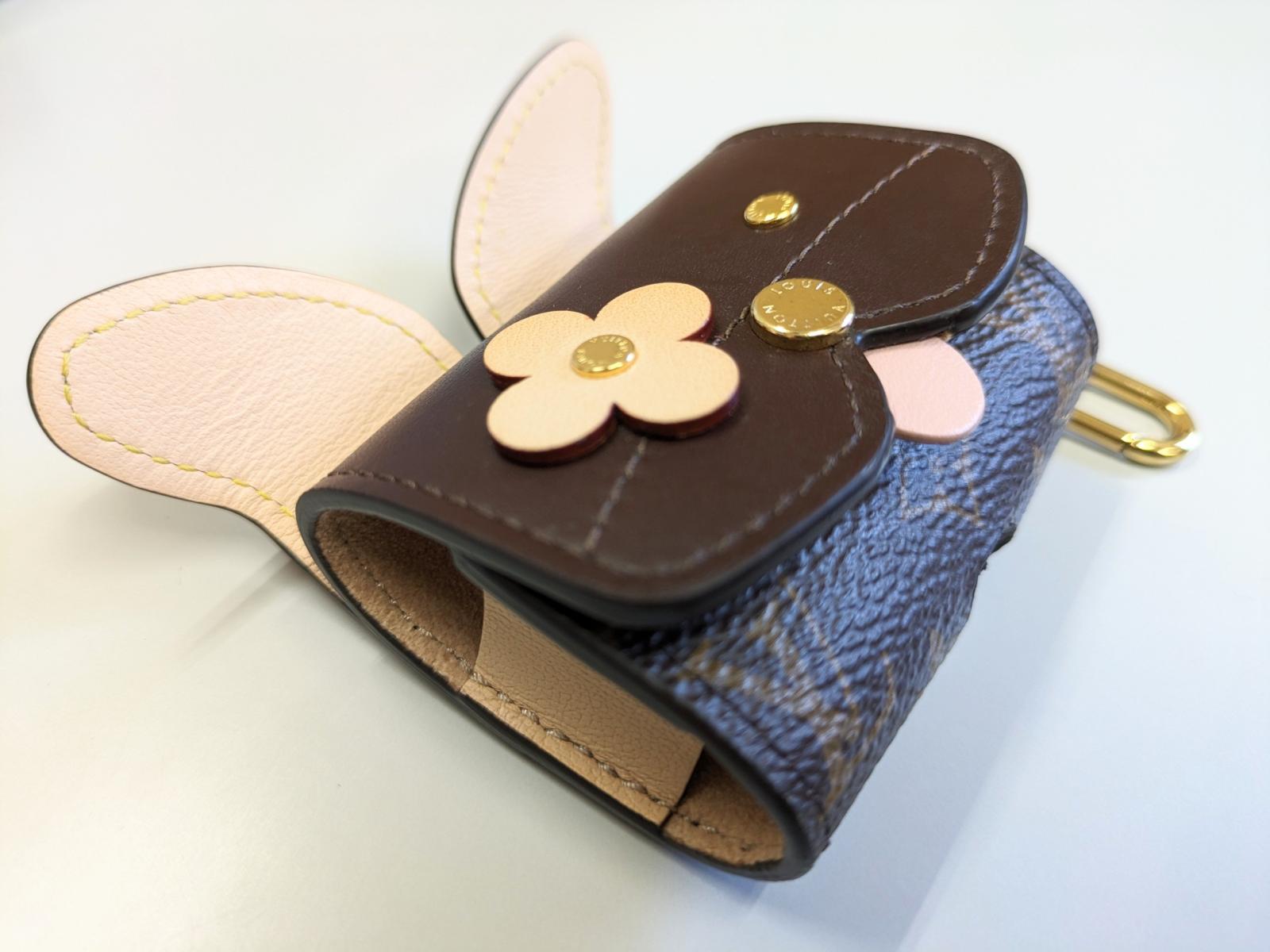 楽天市場】LOUIS VUITTON ルイヴィトン エテュイ イヤホン ドッグ 犬