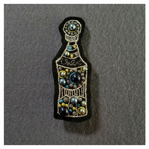 楽天市場】［刺繍ブローチ］パールビーズ 香水瓶Made in japan刺繍