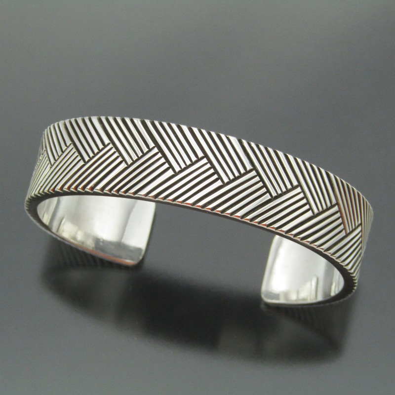 楽天市場】【中古】美品 Thomas Curtis ナバホ族 バングル スタンプ