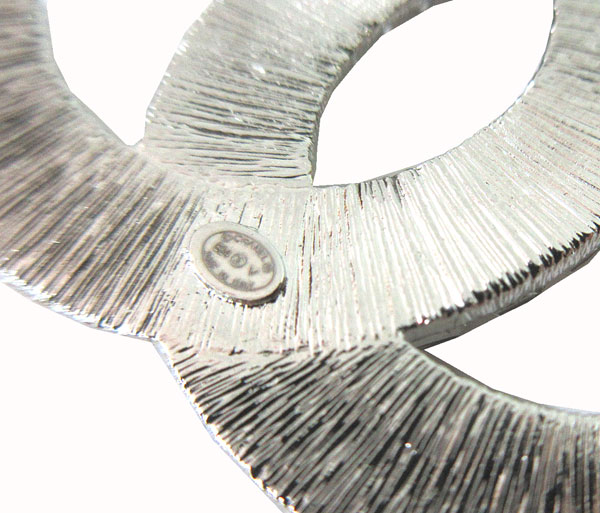 楽天市場】≪ 新品 ≫ CHANEL シャネル ブローチ アクセサリー CC