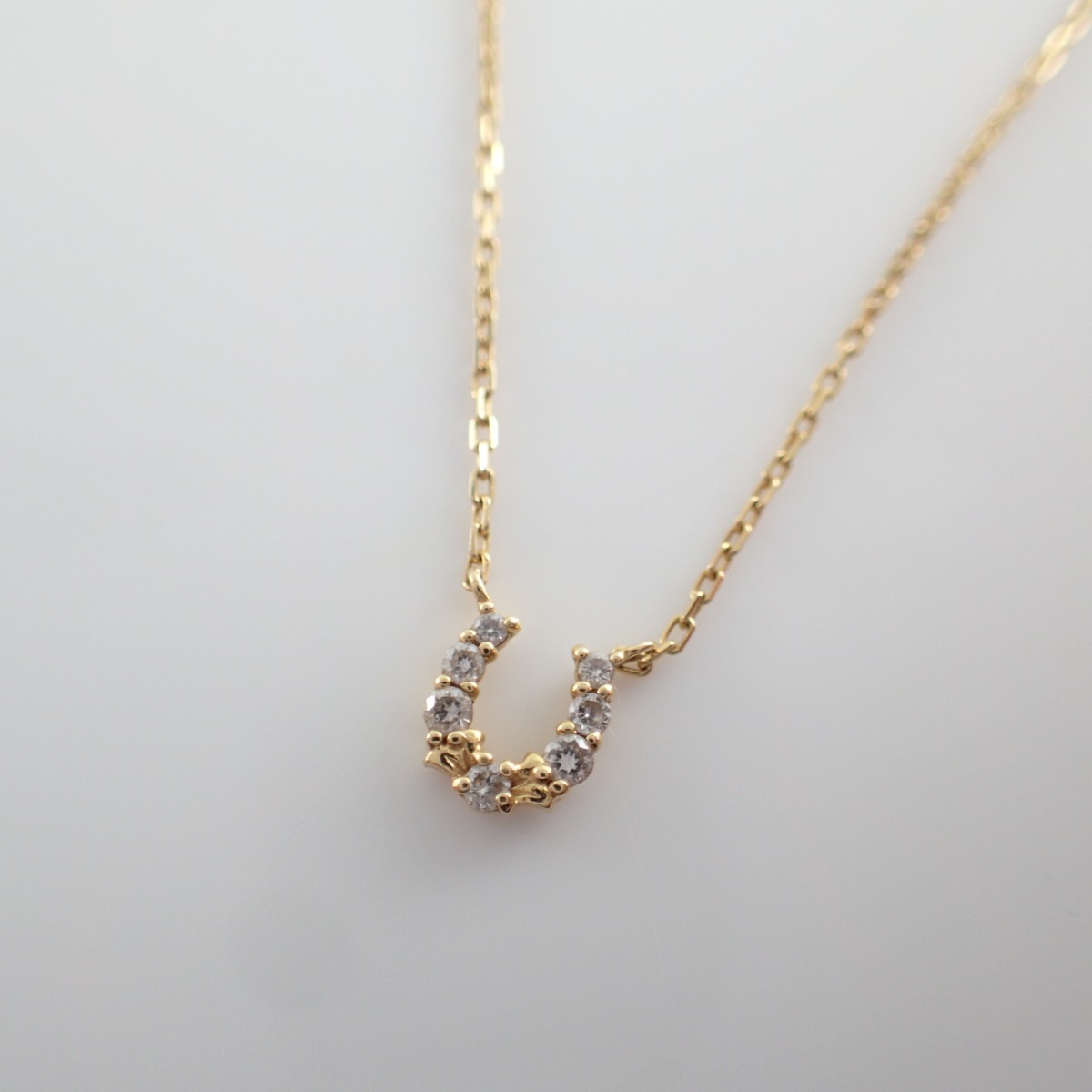 楽天市場】ageteアガット K18 YG ダイヤ0.05ct ホースシュー 馬蹄