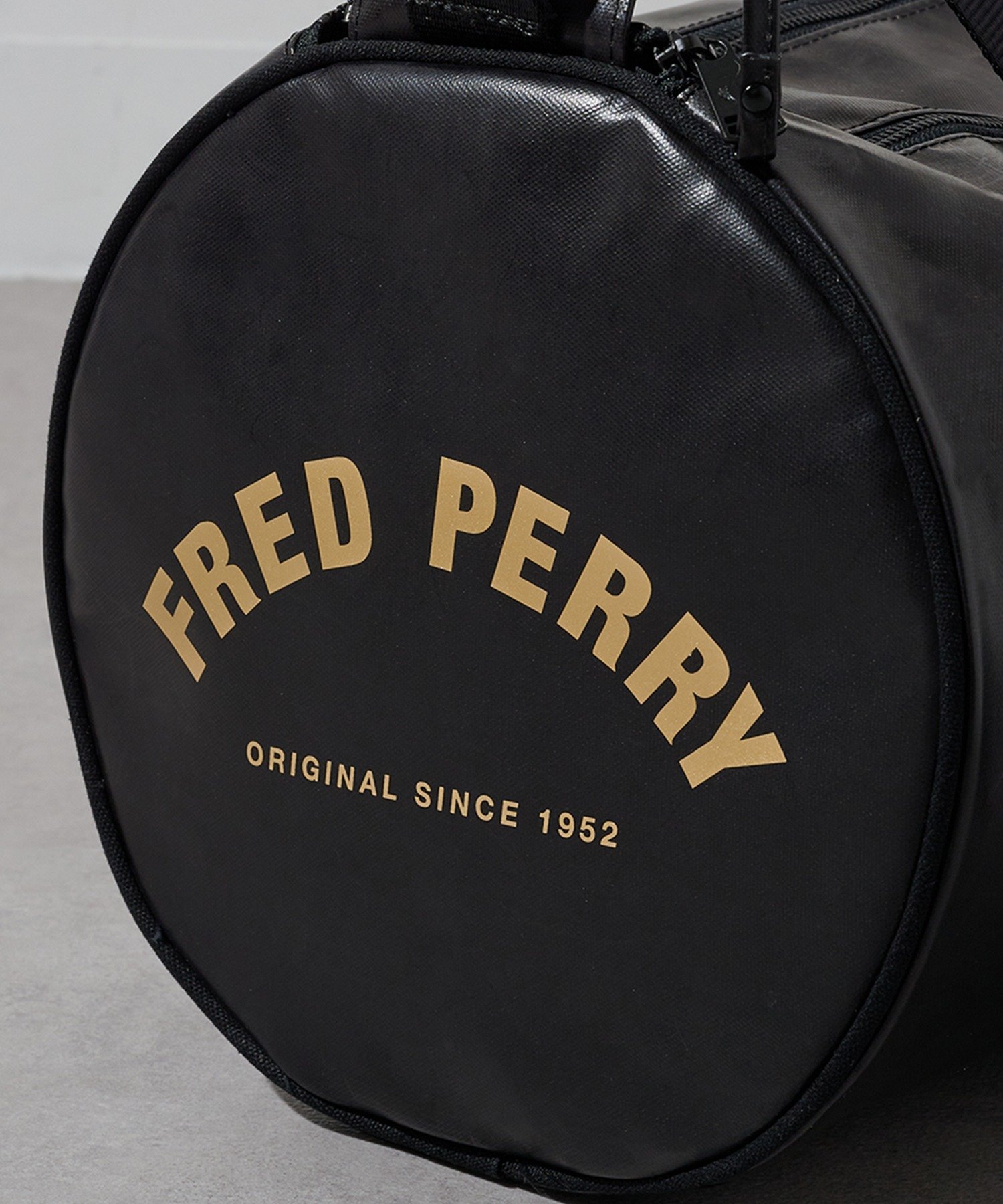 Cassette Chart｜FRED PERRY/フレッドペリー バレルバッグ ドラム