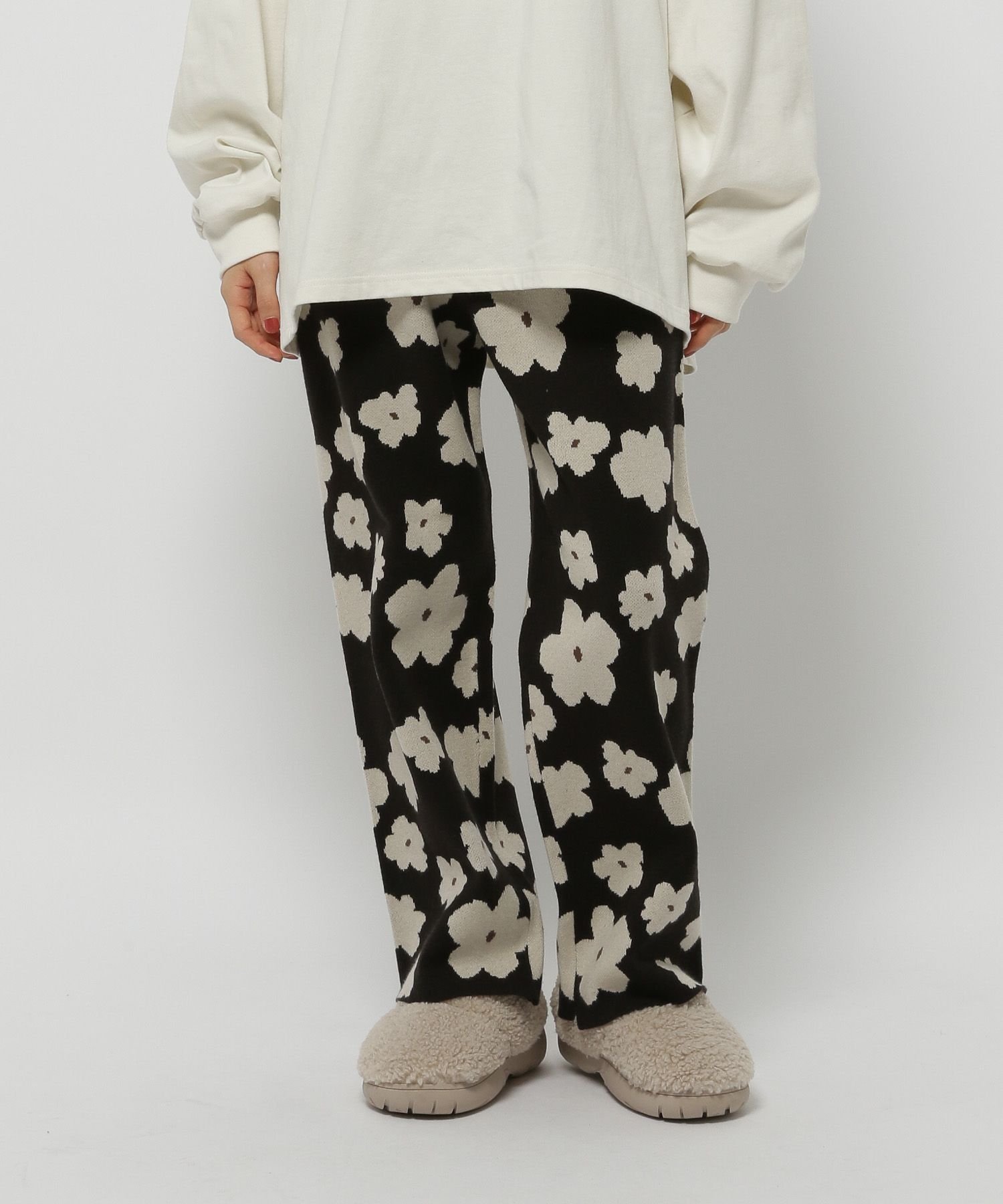 niko and ｜なめらかタッチニットパンツ | Rakuten Fashion(楽天