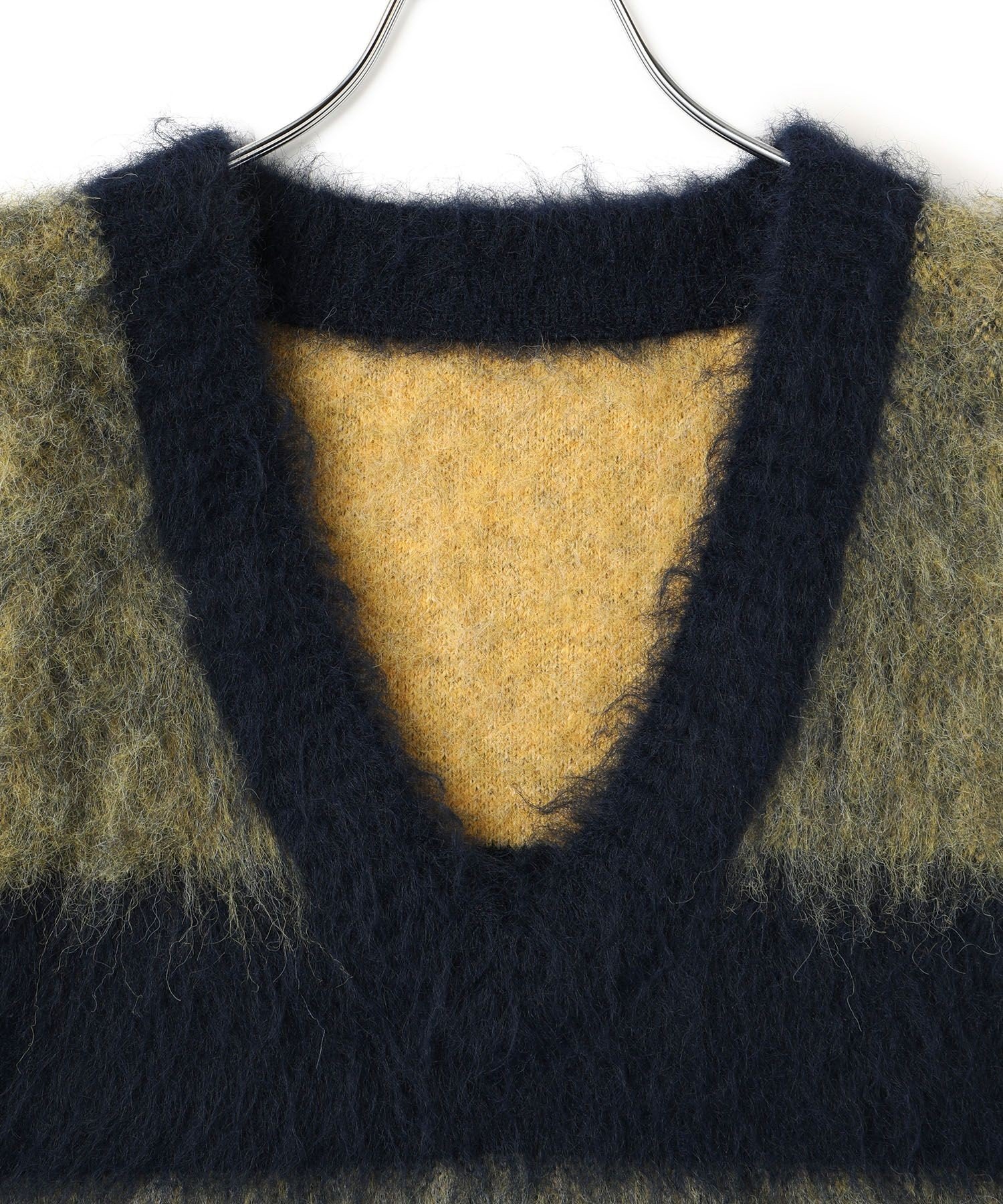 ADAM ET ROPE'｜【WEB限定】ブラッシュドボーダーベスト | Rakuten