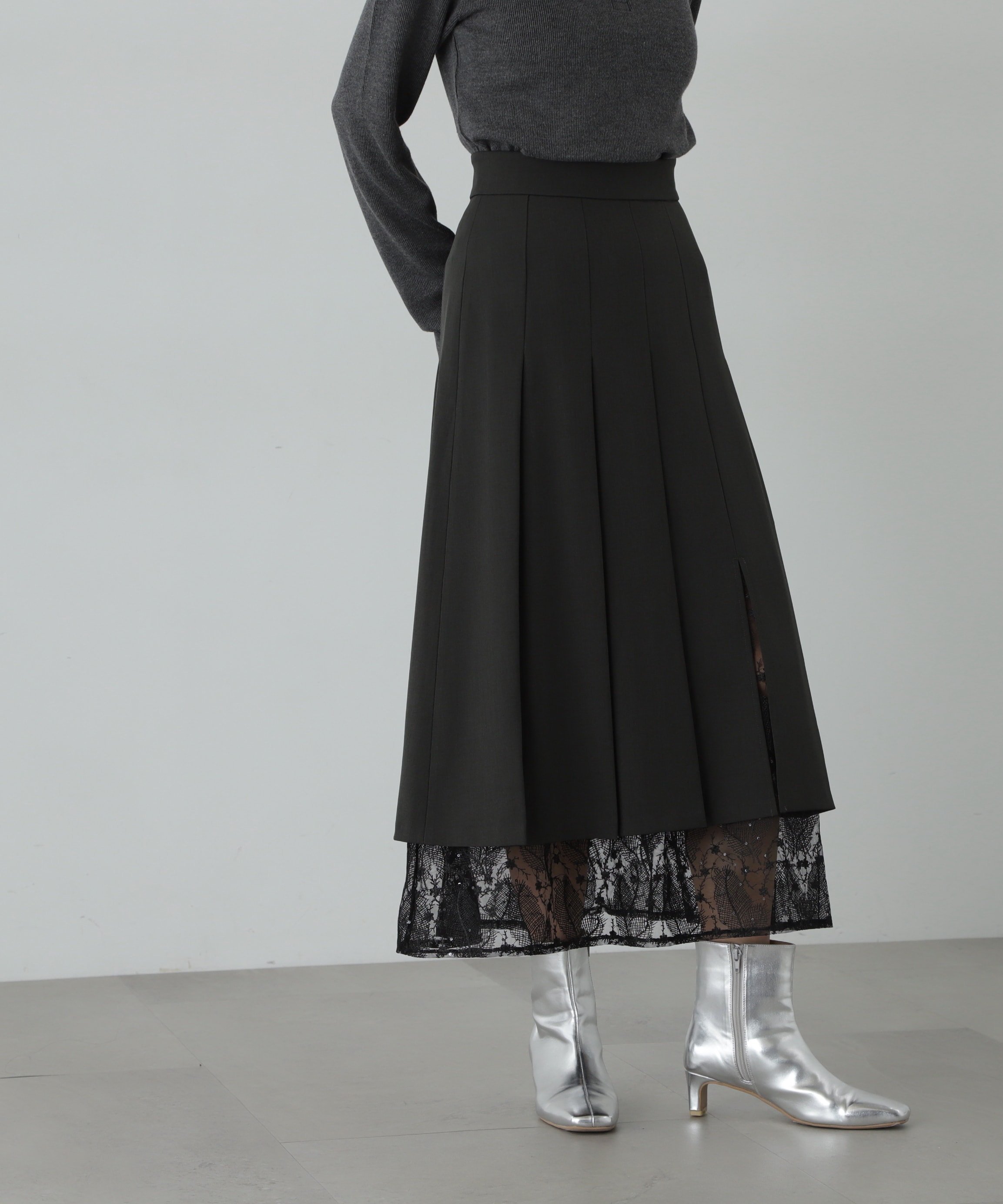 N. Natural Beauty Basic*｜レースレイヤードプリーツスカート