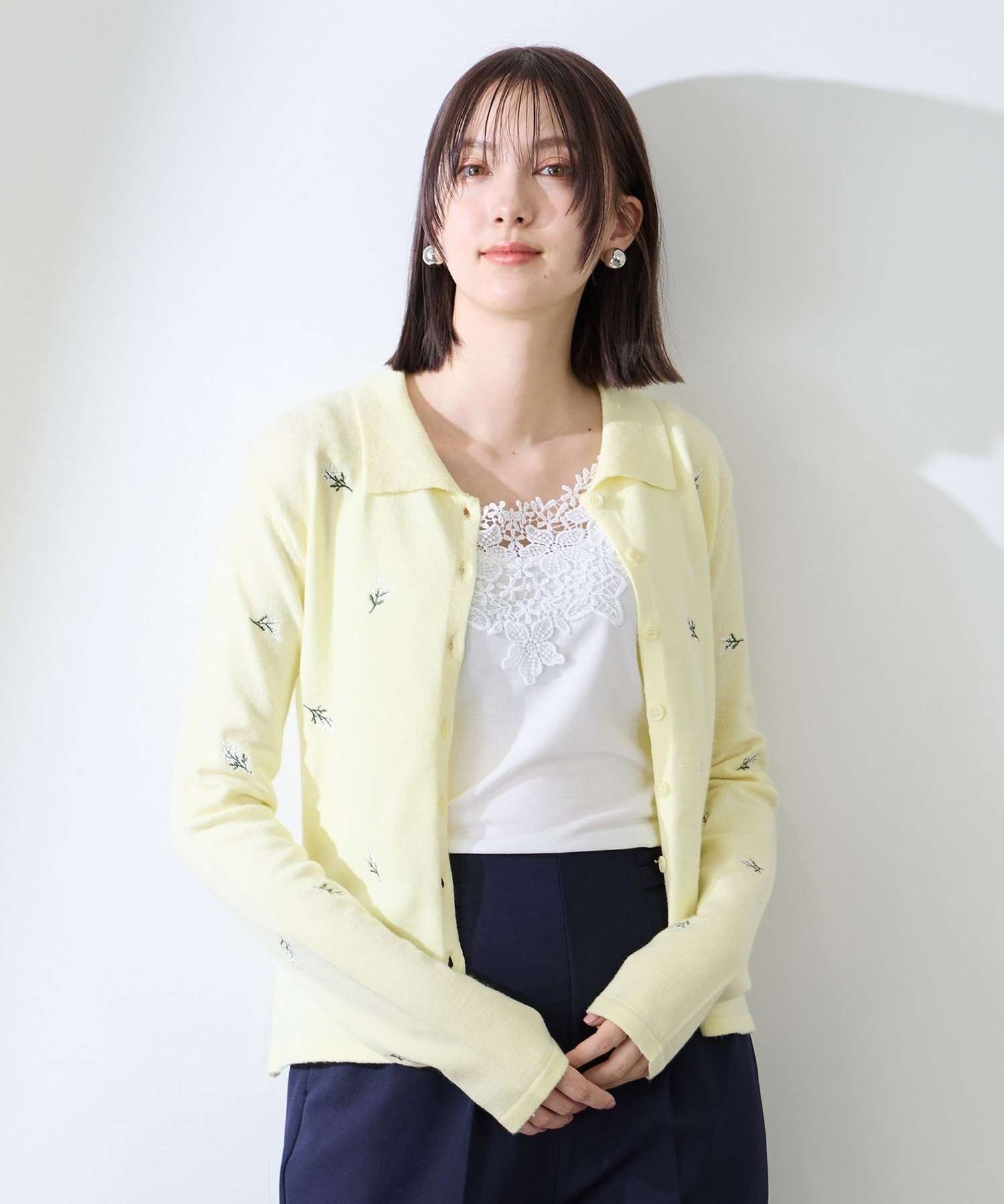 QUEENS COURT｜フラワー刺繍ポロニットトップス≪手洗い可能