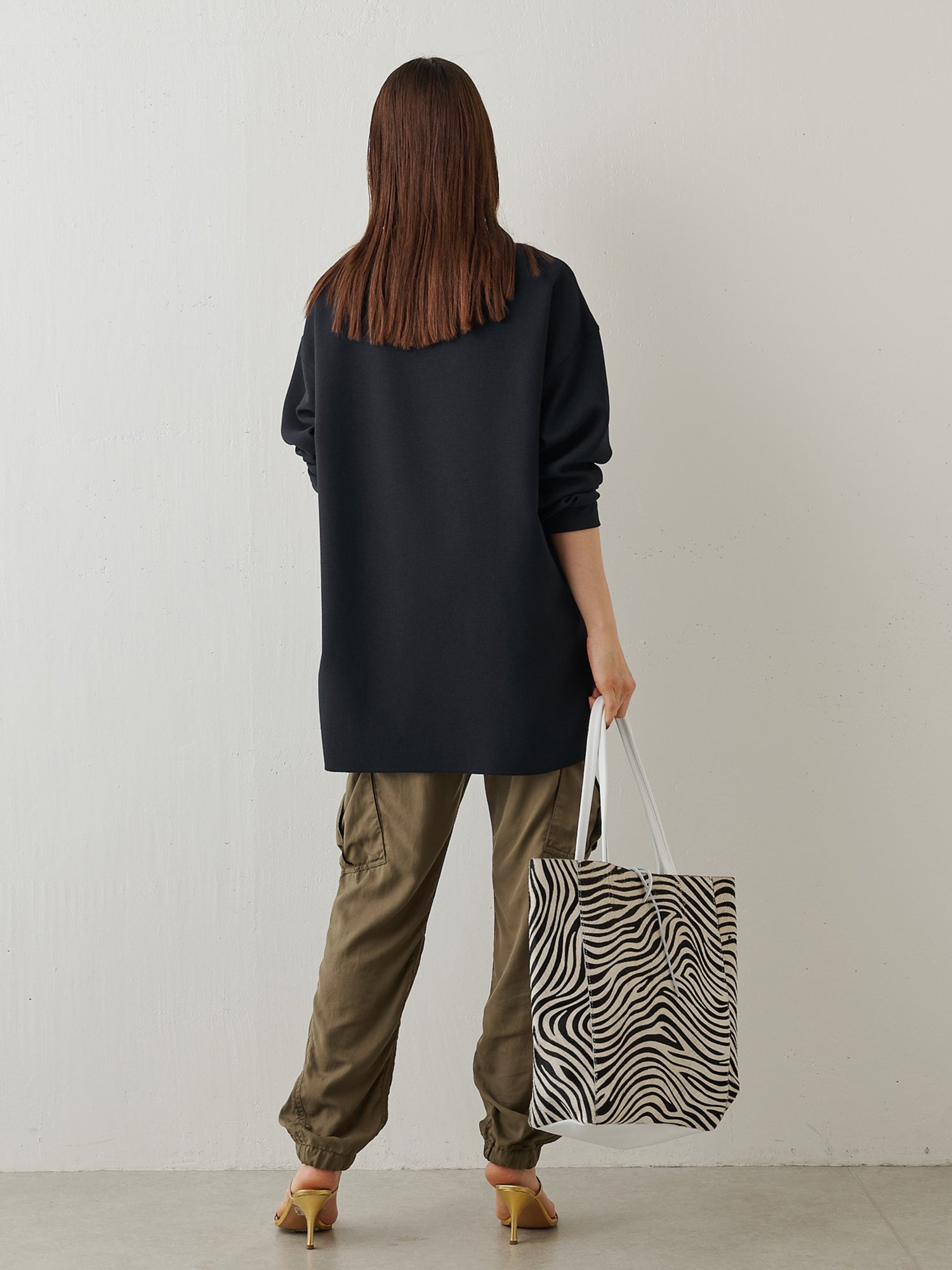 Whim Gazette｜Vガゼットプルオーバー | Rakuten Fashion(楽天