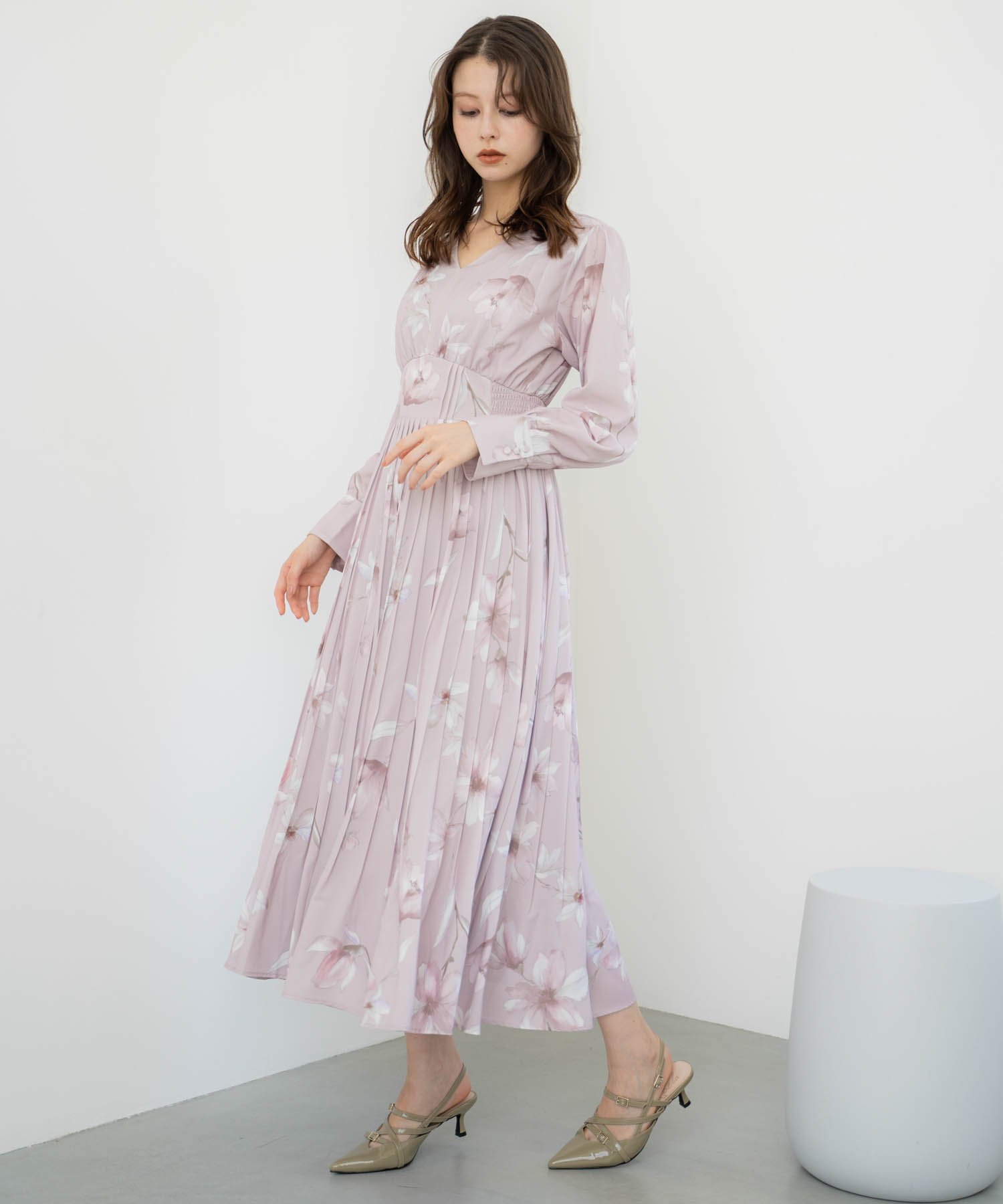 NOELA｜ビッグフラワープリーツワンピース | Rakuten Fashion(楽天