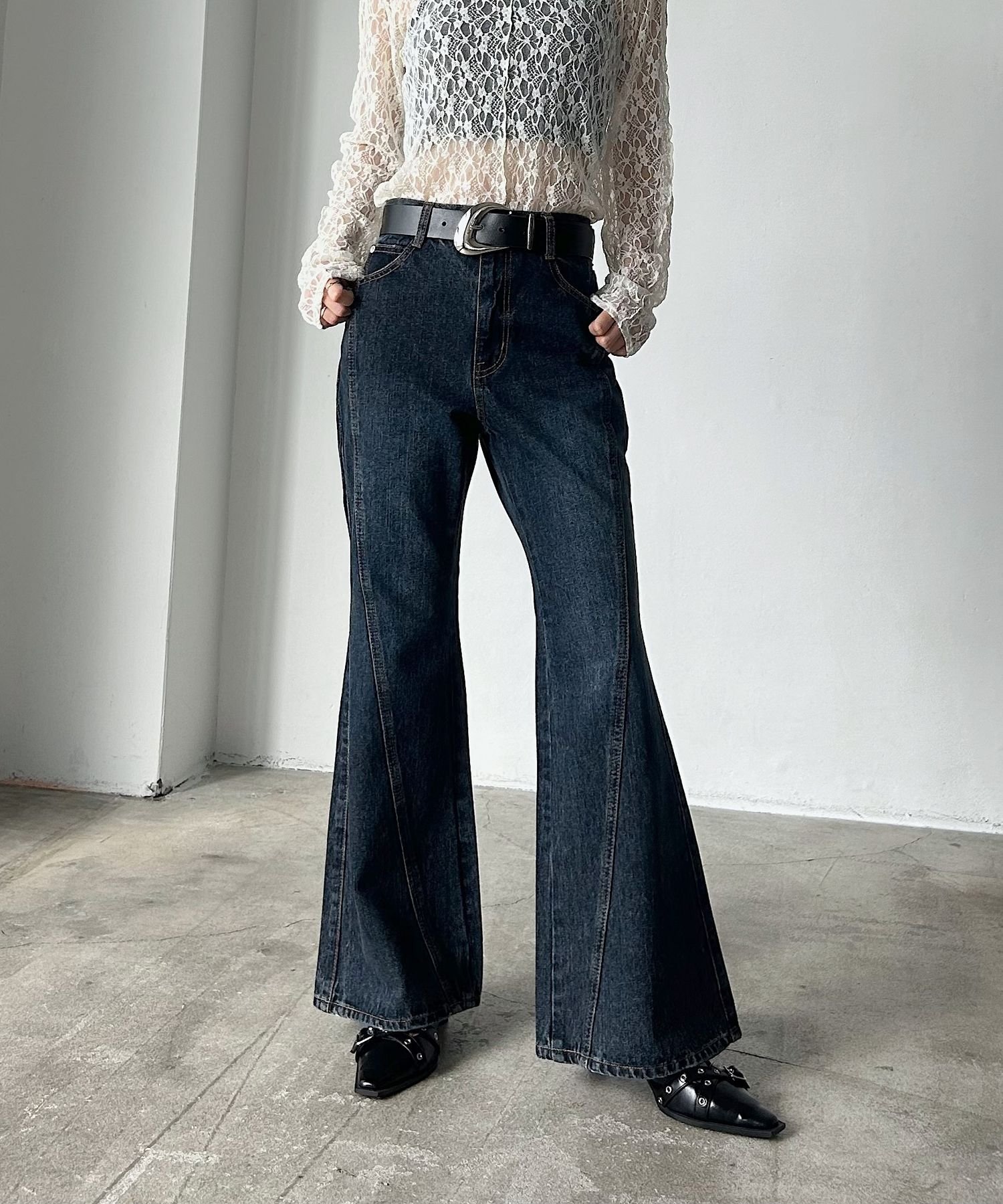 PAGEBOY｜【XS~Lサイズ展開】スリムレッグフレアデニム | Rakuten