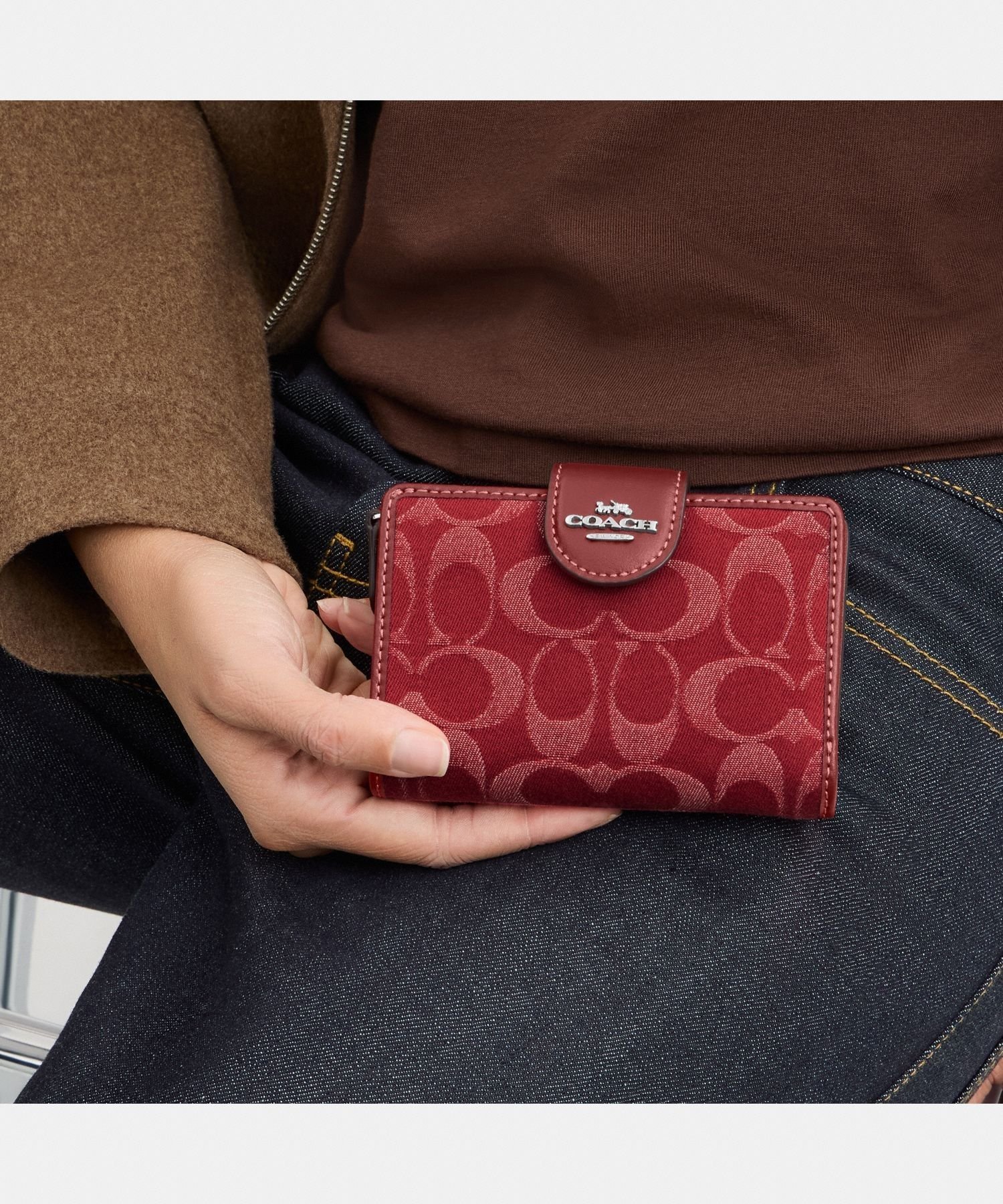 COACH OUTLET｜【公式】ミディアム コーナー ジップ ウォレット