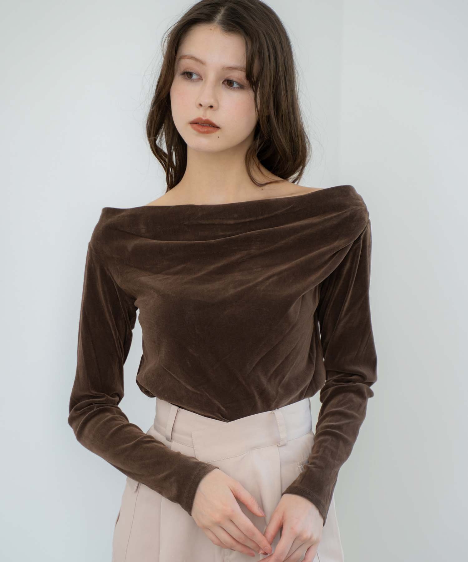 NOELA｜ベロアドレープトップス | Rakuten Fashion(楽天ファッション