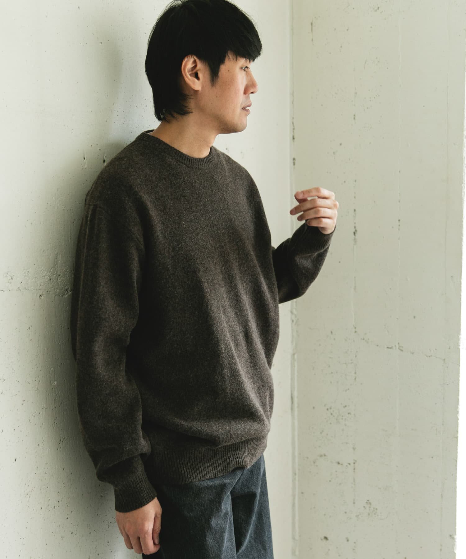 URBAN RESEARCH DOORS｜ハミルトンウールクルーネックニット | Rakuten