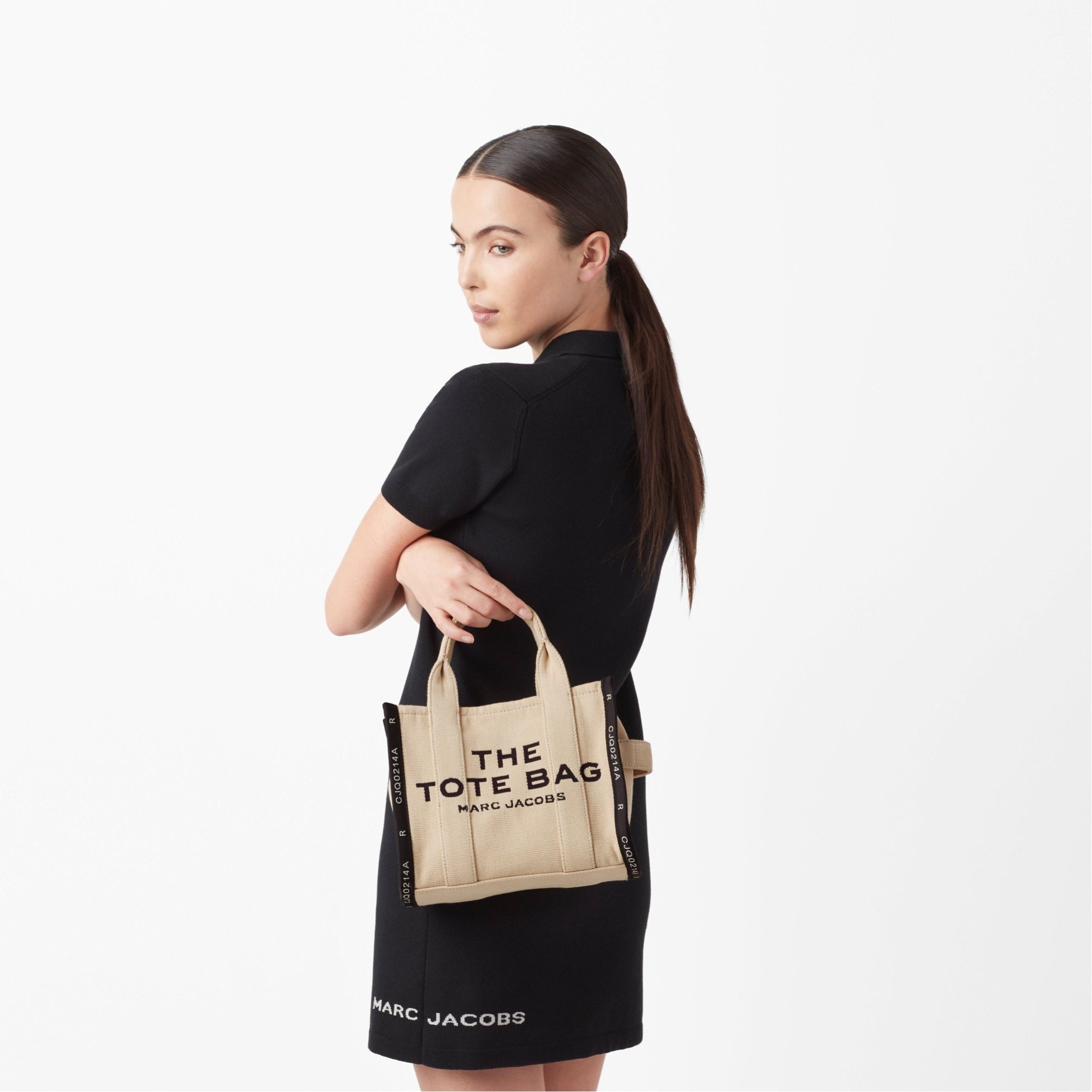 MARC JACOBS(マーク ジェイコブス)｜【公式】THE JACQUARD SMALL TOTE