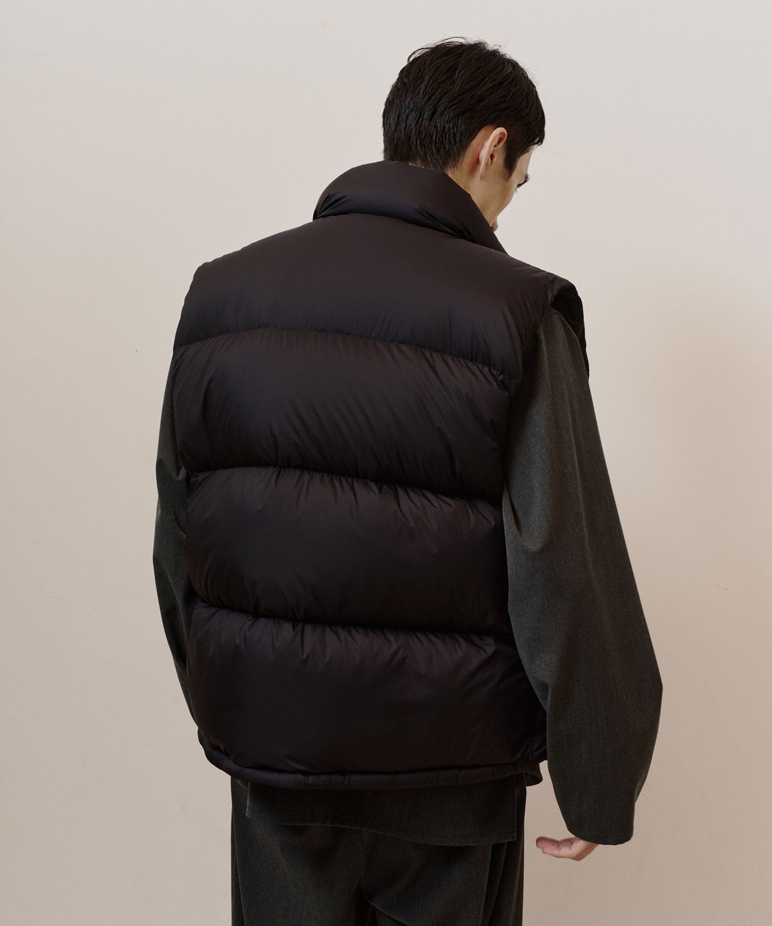 ADAM ET ROPE'｜【ACT_81 Monta】超軽量 ボリューム ダウンベスト