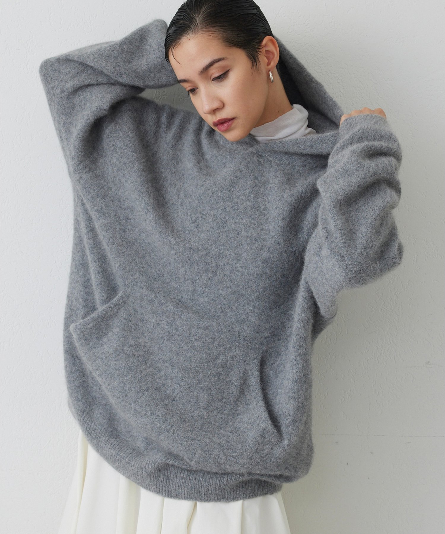 Whim Gazette｜【THE PAUSE】ファーニットフーディープルオーバー