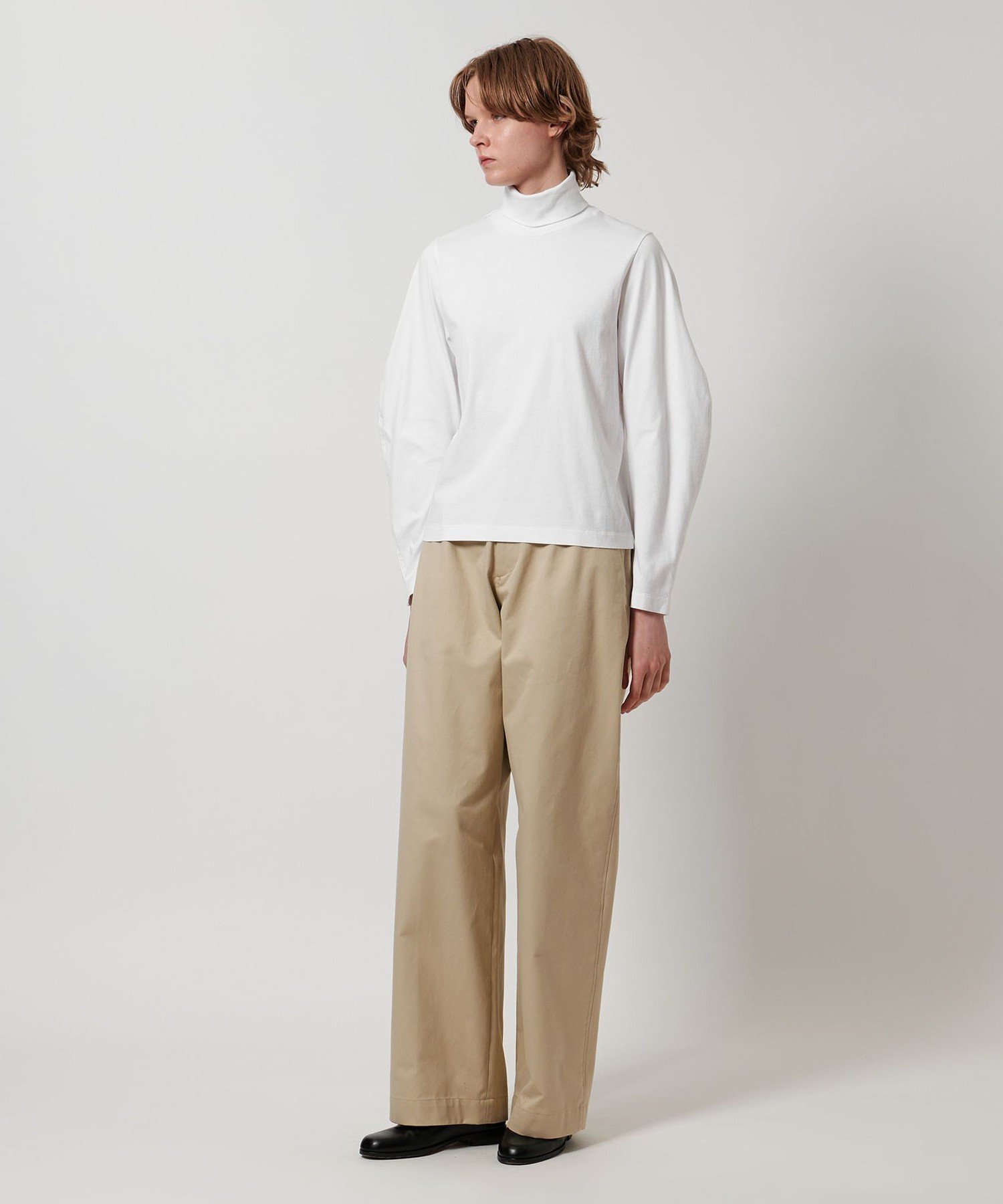 【新品未使用】LOEFFクレセントスリーブ タートルネック カットソー LOEFF（ロエフ） tシャツ 「LOEFF」クレセントスリーブ タートルネック