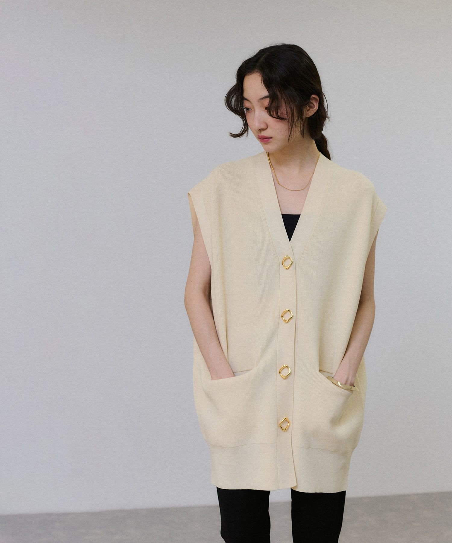 ADAM ET ROPE'｜【サステナブル】ミドルニットジレ | Rakuten Fashion