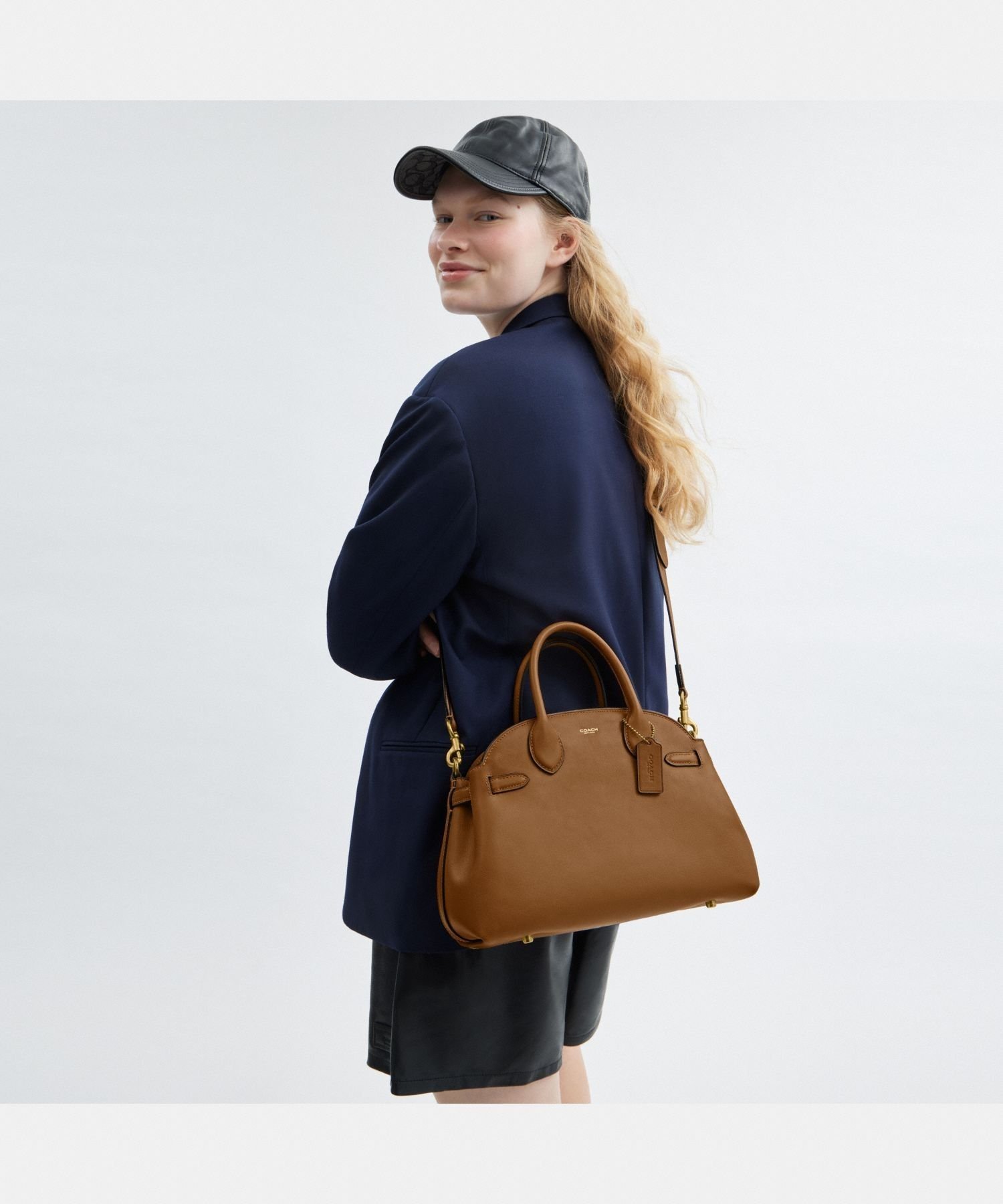 COACH｜【公式】ソフト エンパイア キャリーオール バッグ 28