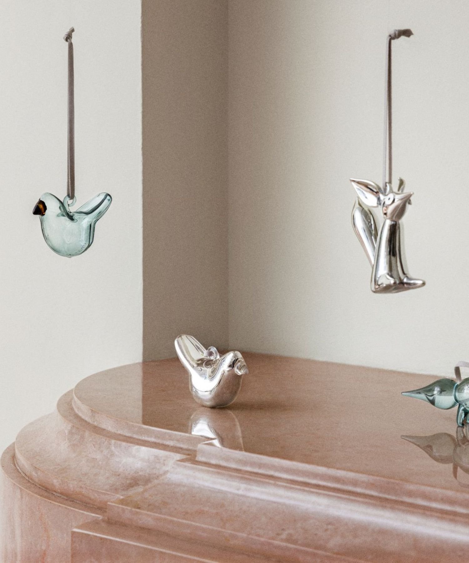 IITTALA｜[公式] イッタラ ヴルぺス オーナメントフォックス チェリー