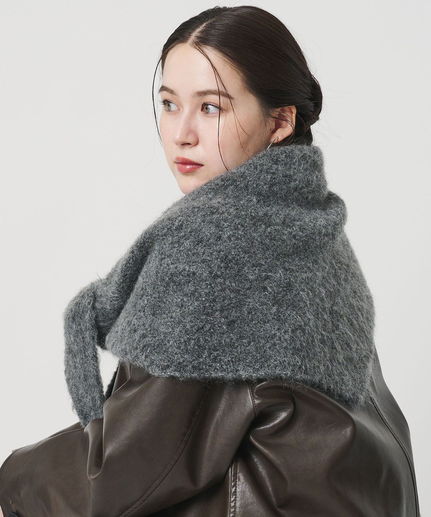 BEAUTY&YOUTH UNITED ARROWS｜トライアングル マフラー | Rakuten