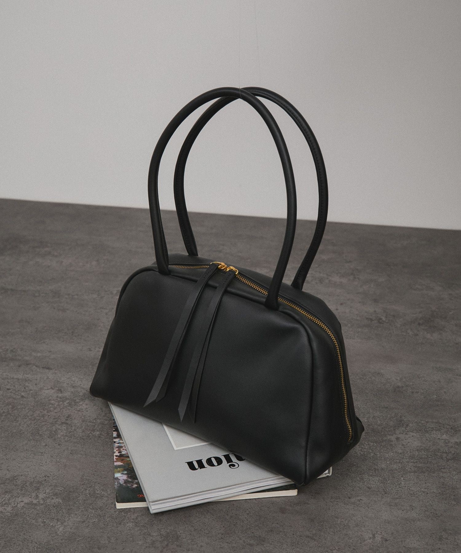 SALON adam et rope'｜スプリットレザーミドルボストンバッグ 2 / 軽量