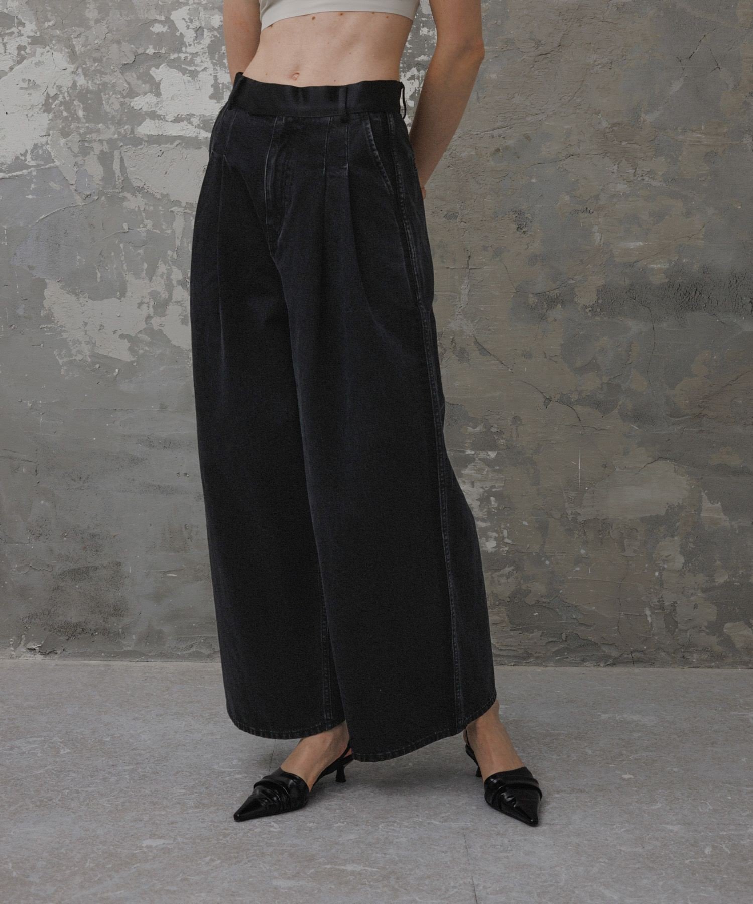 ADAM ET ROPE'｜【EMOELLE】・【サステナブル】ドレスデニムパンツ