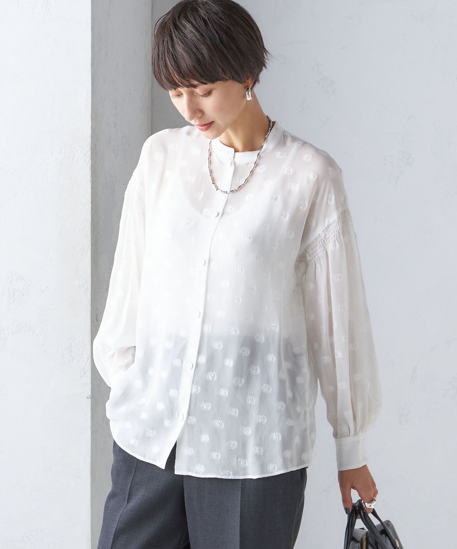 SHIPS｜フラワー カット ジャカード ブラウス | Rakuten Fashion(楽天