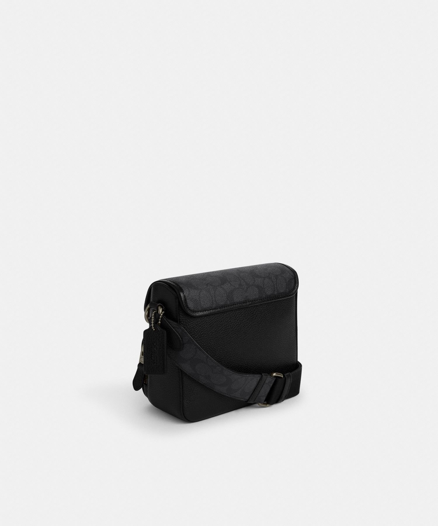 COACH OUTLET｜【公式】サリバン フラップ クロスボディ バッグ