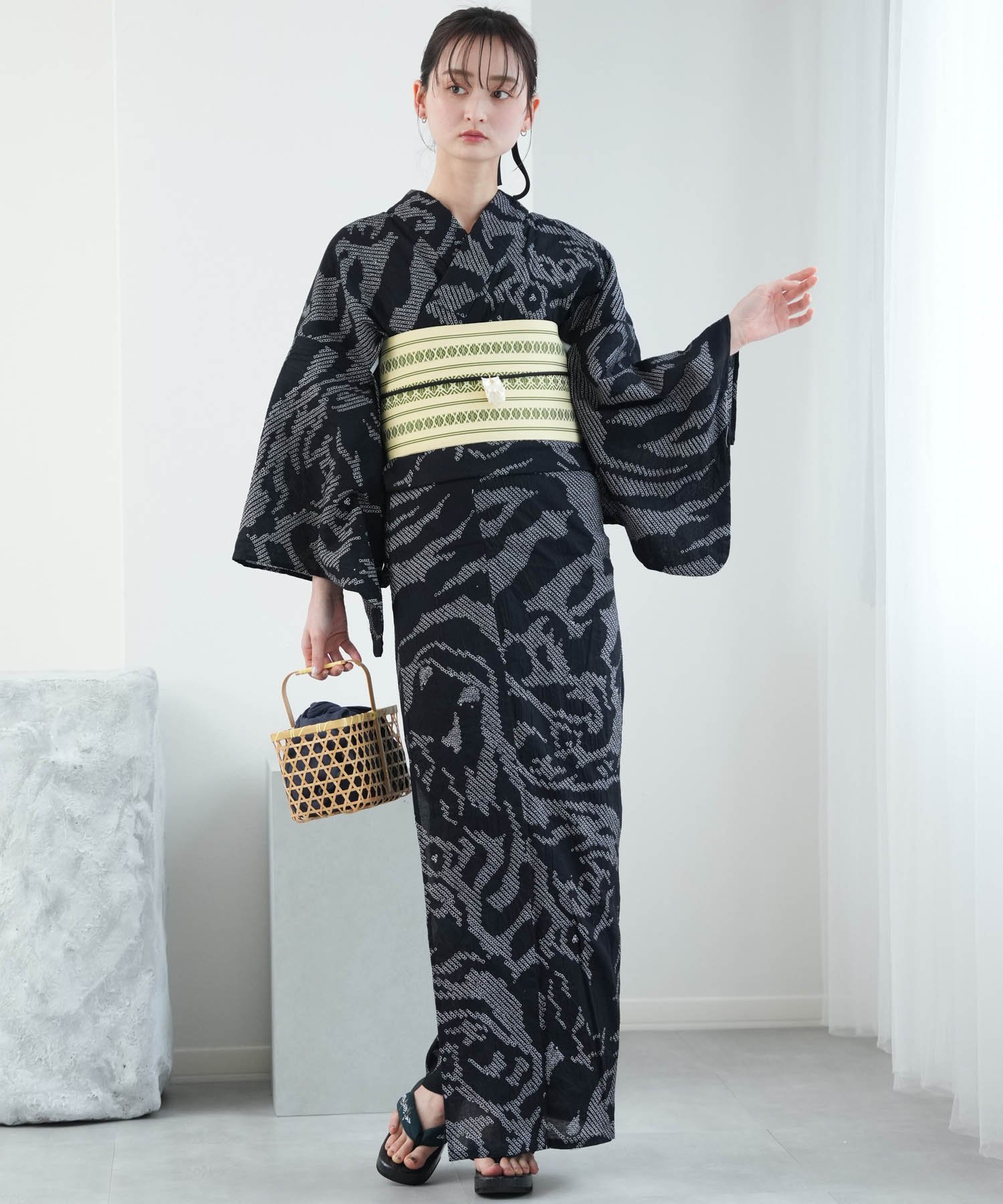 utatane｜utatane 有松絞り 浴衣3点セット 黒地に柳虎 | Rakuten