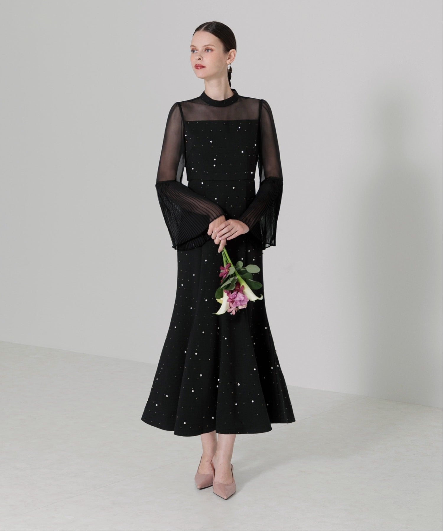 Leja｜LEJA/パールビジュープリーツフレアスリーブマーメイド