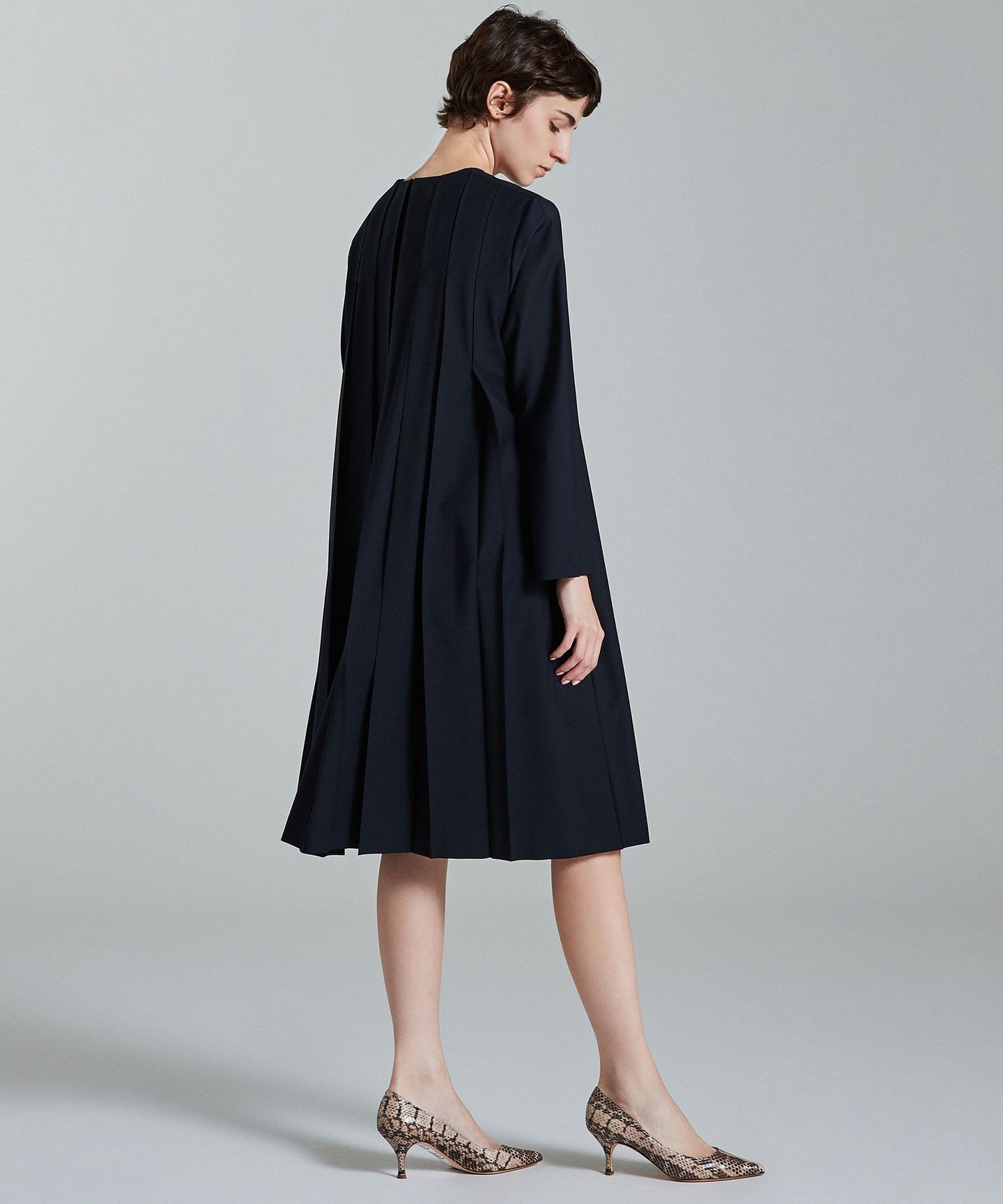 TOMORROWLAND｜ポリエステルウールトロピカル バックプリーツ