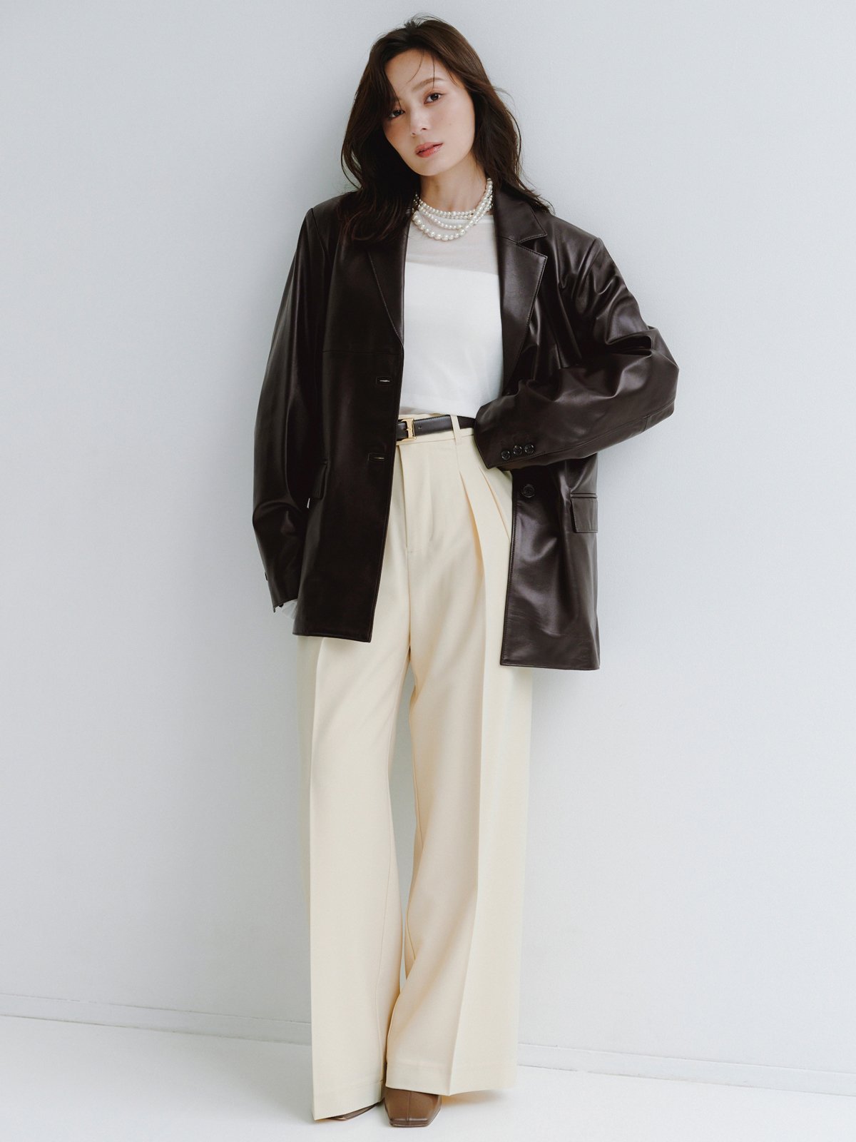 anuans｜ミッドウェイトツータックワイドパンツ | Rakuten Fashion