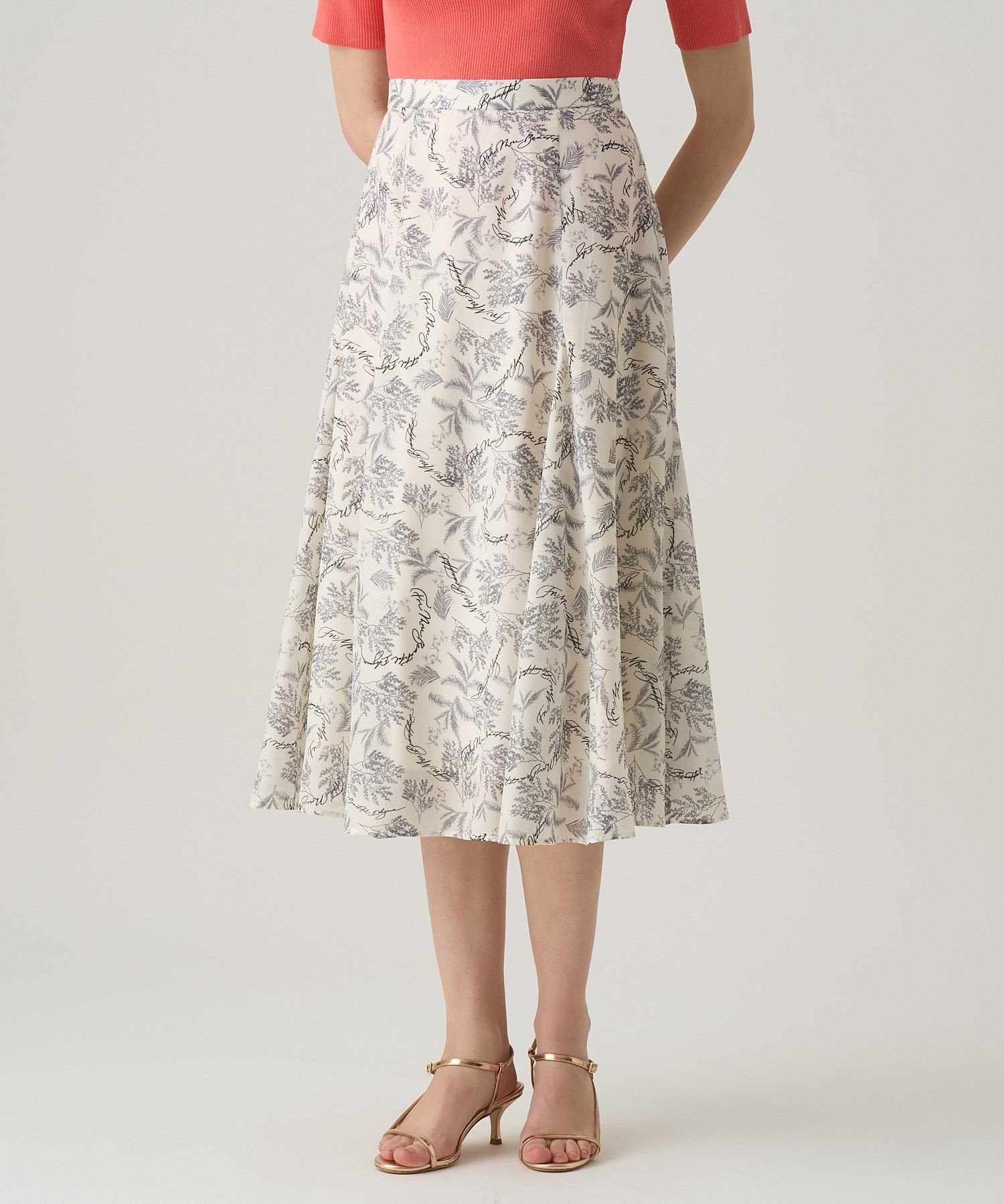 ANAYI｜【セットアップ対応商品】リーフカリグラフィープリントマチ